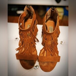 Steve Madden Suede Fringed Strappy Boho Wedges - Size 5.5